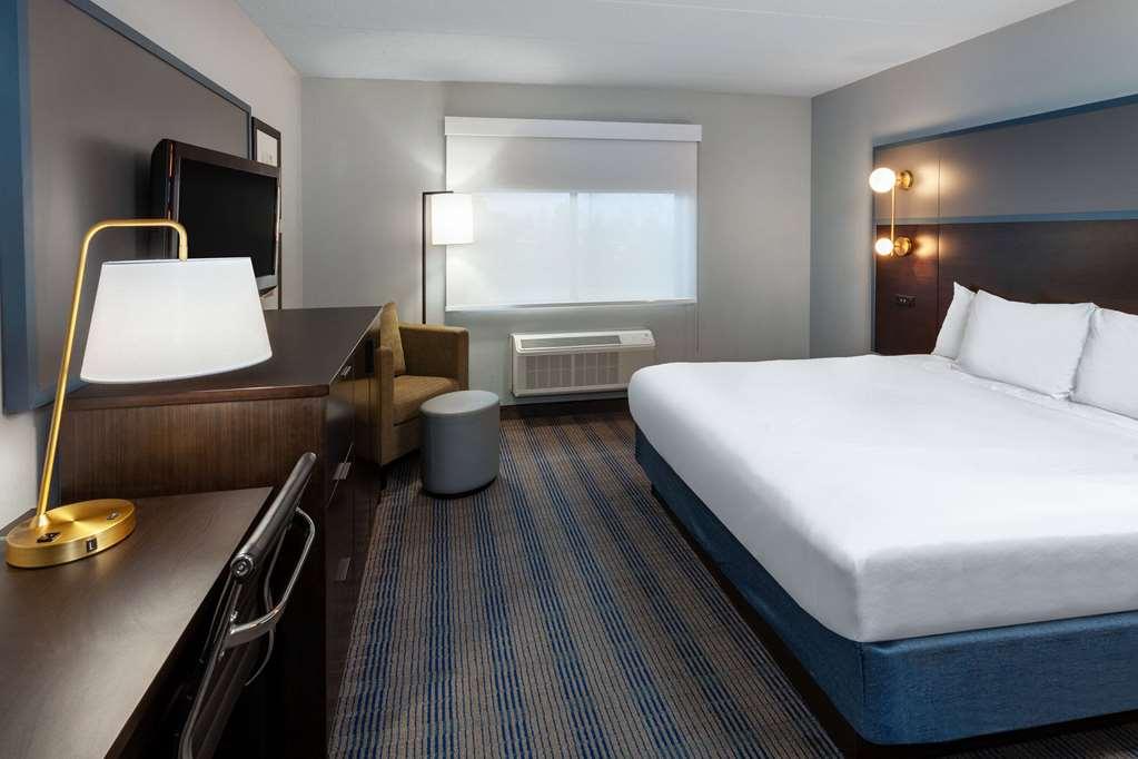 Americinn By Wyndham Peoria Room photo